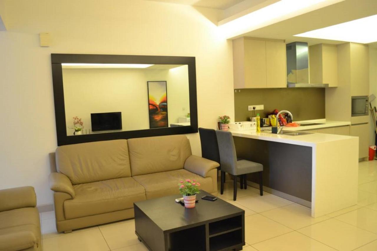 Apartment By Wgs Homestay Куала Лумпур Екстериор снимка
